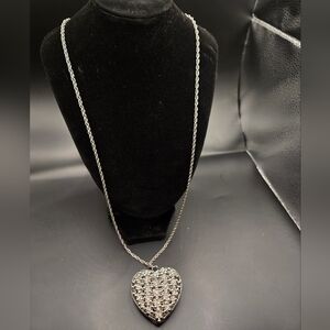 Lane Bryant Rhinestone Heart Pendant Necklace – Silver Tone Y2K Statement